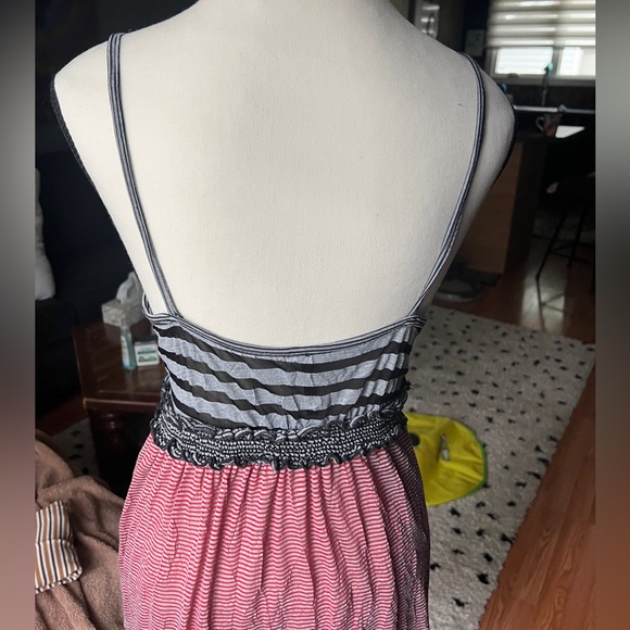 Red and Black Striped Summer Dress - Picture 6 of 9